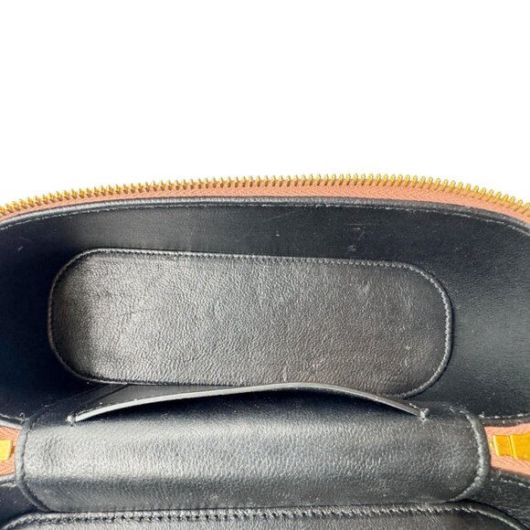 Yves Saint Laurent  Gaby Vanity Quilted Leather Crossbody Bag Barely Pink - Picture 11 of 12